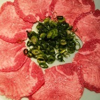 焼肉 にくなべ屋 神戸びいどろ 北野坂店 - 