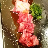 焼肉 にくなべ屋 神戸びいどろ 北野坂店 - 
