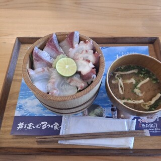 くるくるなると大渦食堂_0