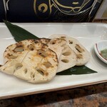 土佐鮨と炭火焼 おらんく家 北新地別邸 - れんこん　炭火焼き