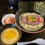 煮干結社 - 生雲丹のVeloute'と蛤蜆出汁昆布水のつけ蕎麦　2500円