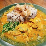 3FLAVOR CURRY - チキンとキーマ
