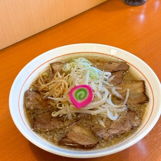 ラーメン今日もまこまない