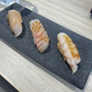 Aburi TORA 熟成鮨と炙り鮨_1