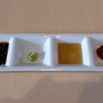 3匹の子ぶた - つけダレは④種類。