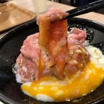 精肉店直営ローストビーフ丼 やまと - 