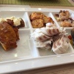 YUUYOO TERRACE SAPPORO - 真ん中下のタイが美味しかった