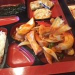 Yakiniku Possamu - 焼肉 ポッサムの鶏カルビ定食弁当1000円の鶏カルビ部分（15.02）
