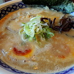 一世風靡 - 2015年4月25日(土)　こってりらーめん(750円)＋煮たまご(50円)