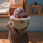 CREPE & BAR CHUN’S - ストロベリーショートケーキ