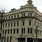 Naked for Satan - 外観。フィッツロイのメイン通り沿いです。