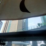 鰻の成瀬 - 外に向かって大きなのれん