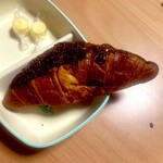 カンテボーレ - 料理写真:はみ出るクロワッサン