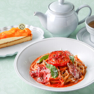 トゥーストゥース パティスリー&カフェ_2