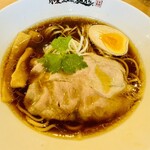 小麦生まれ、麺育ち。