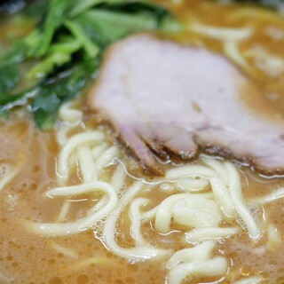ラーメン 杉田家_1