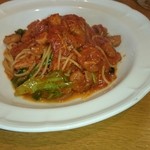 エルバ - ランチのパスタ(魚介とレタスのトマトソース)