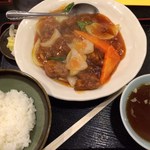 みんぱい - 酢豚定食