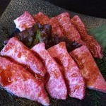 炭焼肉 石田屋。 トアロード - 上ハラミ・カルビ