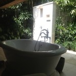 FOUR SEASONS RESORT BALI AT SAYAN - 2012年11月上旬。スパの部屋。