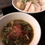がふうあん - ホタルイカの煮干し醤油つけ麺・味玉+鶏チャーシューのせ(2015/4)