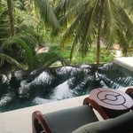 FOUR SEASONS RESORT BALI AT SAYAN - 2012年11月上旬。