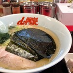 ラーメン山岡家 - 料理写真:醤油ラーメン(690)