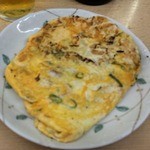 正宗屋 - 初めてのイカ玉。イカ串を丁寧に焼いてからの卵焼き！