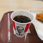 ケンタッキーフライドチキン - アイスコーヒーはSでちょうどよき