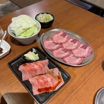ホルモン・焼肉 一休亭 元 彦根駅前店 - 