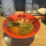 ラー麺 ずんどう屋 - 料理写真:元味HOTらーめん930円