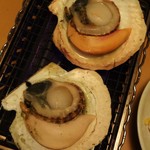 心人 - 帆立が良い感じに焼けてきました。