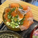 三鷹！鷲の海鮮丼 - 