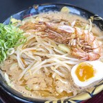 ハルピン 味噌らーめん 雷蔵 - 海老蔵大盛り（1,298円＋110円）。