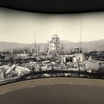 広島アンデルセン - 「広島平和記念資料館」原爆投下後の町の写真
