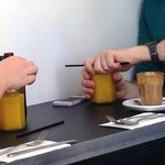 Giddiup - ジュースはジャー入り