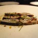 Restaurant OKADA - ［２回目］Entree：山口県萩から届いたサワラの炙りカルパッチョ 藻塩風味