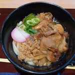 東筑軒 - 料理写真:鶏皮ごぼううどん