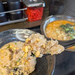 焼飯 やんぱち - 料理写真:チャーハンと辛味噌ラーメンのセット