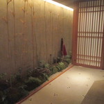 御料理 堀川 - モダンジャパネスクのとても気持ちの良い空間