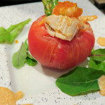 焼肉屋 かねちゃん 至粋亭 - ミノ入りトマトサラダ