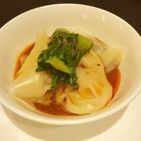 スーツァン・レストラン陳 渋谷店 - ランチコース、水餃子