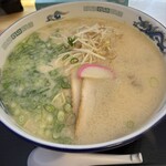 らぁ麺恵比寿家 - 料理写真: