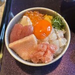 浮世離れのMEN DOROBO - 