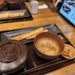 炭火焼干物食堂 しんぱち食堂 - 