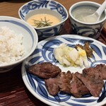 牛たんと和牛焼き 青葉 - 料理写真: