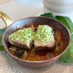 プロヴァンスの日曜日 - 季節のお任せオードブル：初ガツオのプロヴァンス風、ラタトゥイユ
