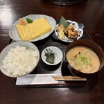 食堂 錦 - 錦定食(\850)　しゃけハラス（１ヶ）(+\300)
