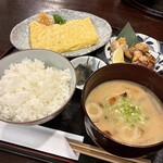 食堂 錦 - 錦定食(\850)　しゃけハラス（１ヶ）(+\300)
