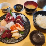おさかな食堂 まーちゃん - 料理写真: